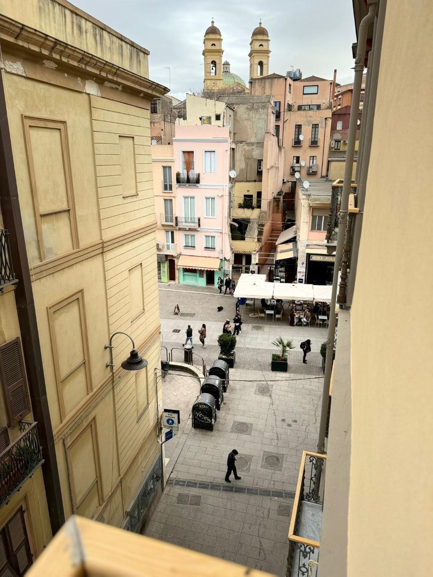 Fl Apartments Nel Corso Cagliari Exterior photo